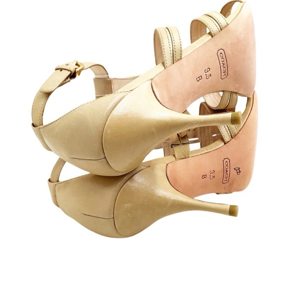 Coach Size 9.5 B Blake Beige & Gold Leather Strappy Sandals - Picture 6 of 7